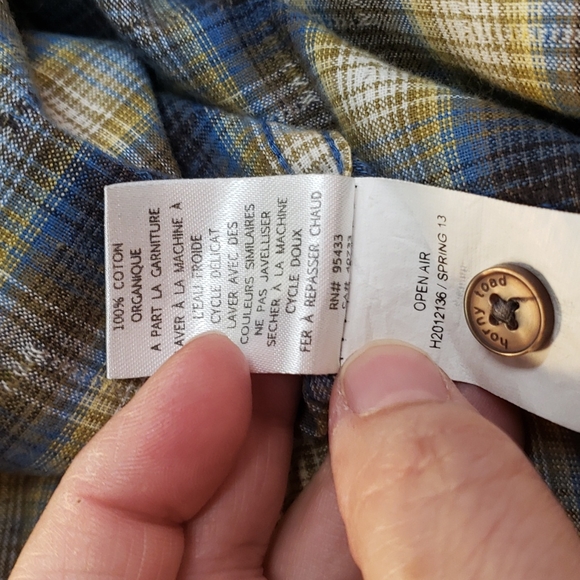 Size XL organic cotton Horny Toad short sleeve buttoned down shirt. B14 - Picture 8 of 9